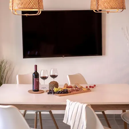 New! Relux - Zf Hvar * هفار