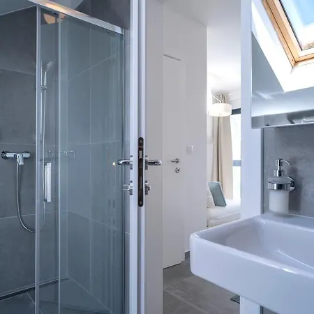 New! Relux - Zf Hvar Hvar Town