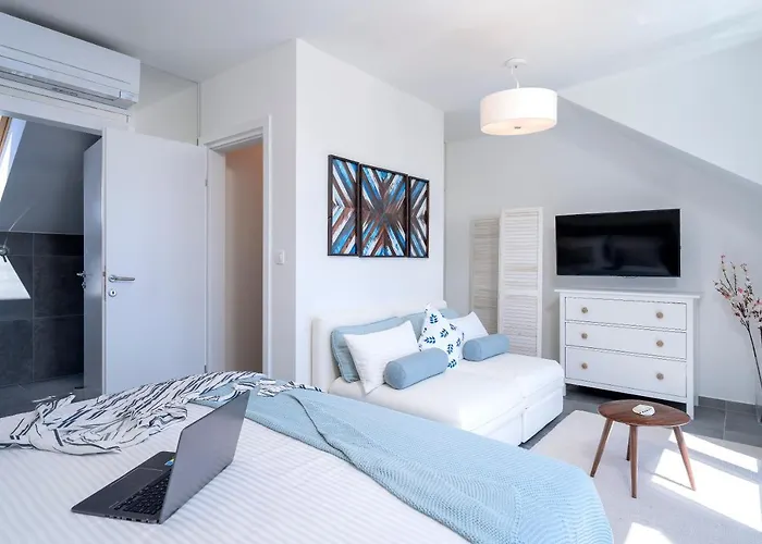 New! Relux - Zf Hvar