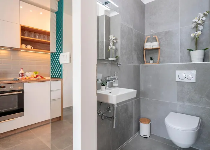 New! Relux - Zf Hvar Apartamento